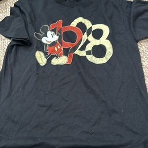 Mickey 1928 Disney tee